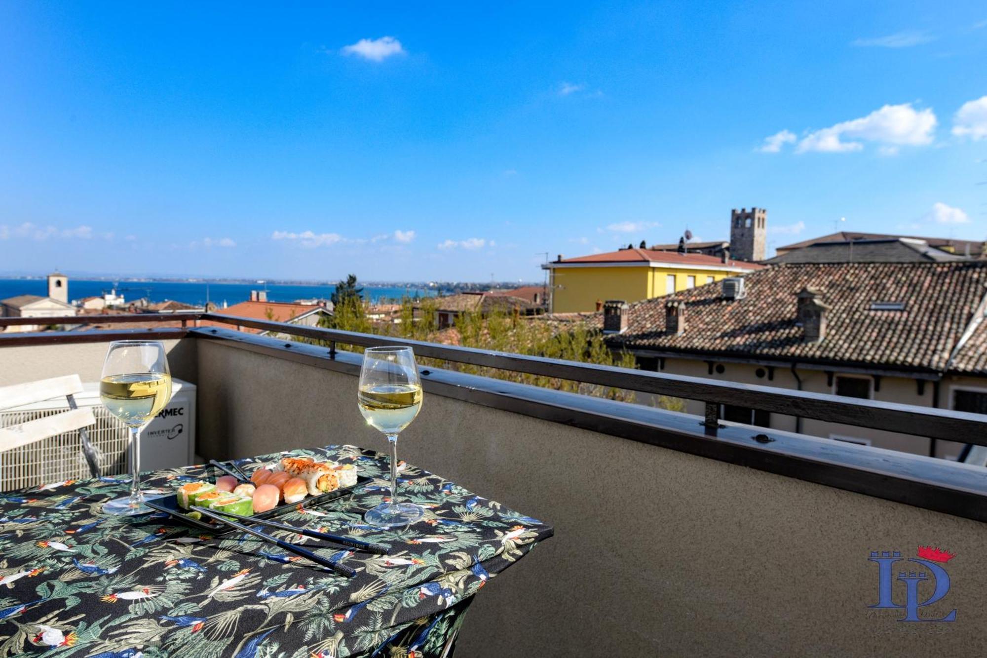 Desenzanoloft Official Partner Marriott Homes & Villas - Smiling In Desenzano Lake View Desenzano del Garda Exteriér fotografie